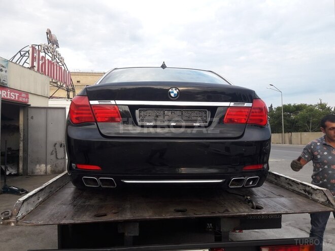 BMW 740 2010, 180,000 km - 3.0 l - Bakı