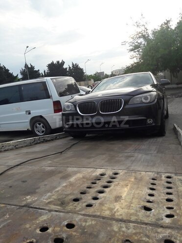 BMW 740 2010, 180,000 km - 3.0 l - Bakı