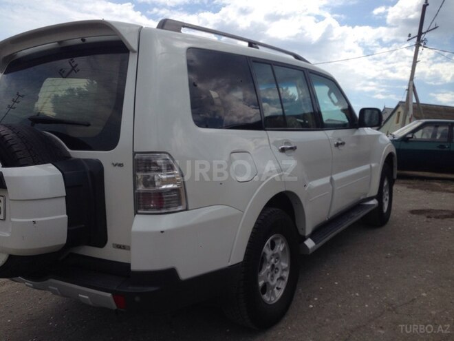 Mitsubishi Pajero 2007, 306,000 km - 3.0 л - Bakı