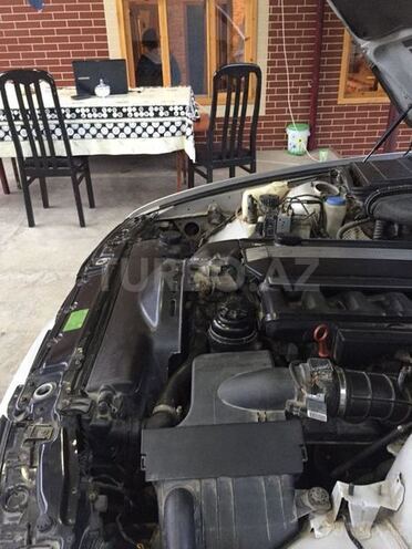 BMW 525 1999, 256,432 km - 2.5 l - Bakı