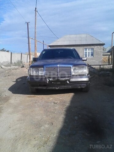 Mercedes E 300 1993, 250,000 km - 0.3 l - Bakı