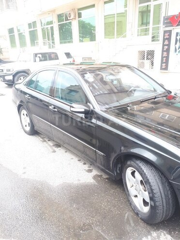 Mercedes E 220 2004, 360,000 km - 2.2 l - Bakı