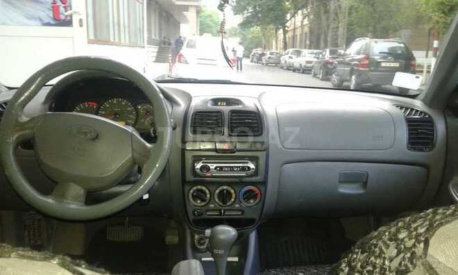 Hyundai Accent 2003, 210,000 km - 1.6 l - Bakı