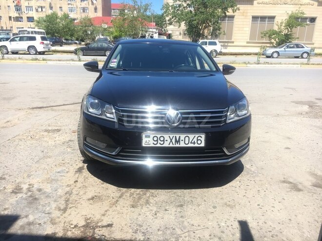 Volkswagen Passat 2014, 100,000 km - 1.8 l - Sumqayıt