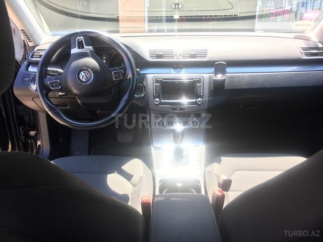 Volkswagen Passat 2014, 100,000 km - 1.8 l - Sumqayıt