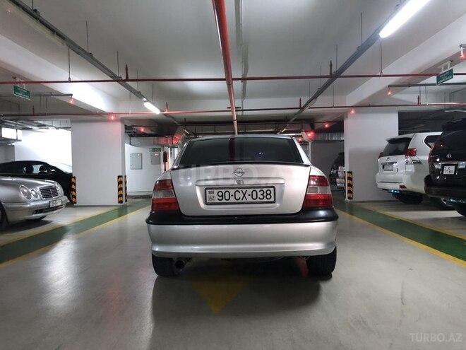 Opel Vectra 1998, 320,000 km - 1.6 l - Bakı