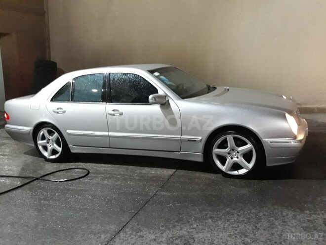 Mercedes E 270 1999, 30,000 km - 2.7 л - Bakı