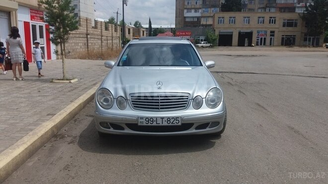 Mercedes E 270 2002, 237,000 km - 2.7 l - Bakı