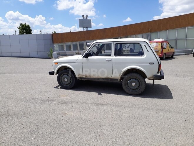LADA (VAZ) Niva 1999, 150,000 km - 1.7 l - Şəmkir
