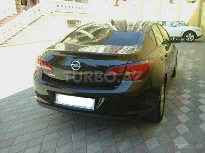 Opel Astra 2016, 27,000 km - 1.6 l - Bakı