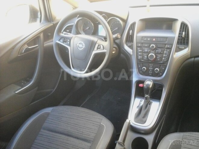 Opel Astra 2016, 27,000 km - 1.6 l - Bakı