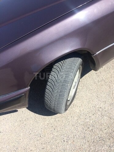 Mercedes E 230 1991, 330,000 km - 2.3 l - Bərdə