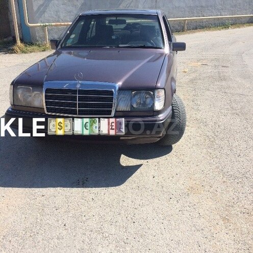 Mercedes E 230 1991, 330,000 km - 2.3 l - Bərdə
