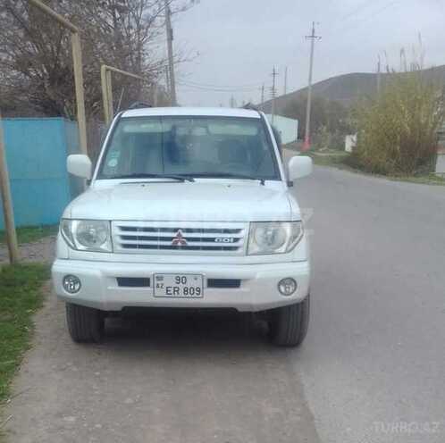 Mitsubishi Pajero io 1999, 216,000 km - 1.8 л - Bakı