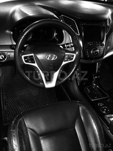 Hyundai i40 2012, 140,000 km - 2.0 л - Bakı