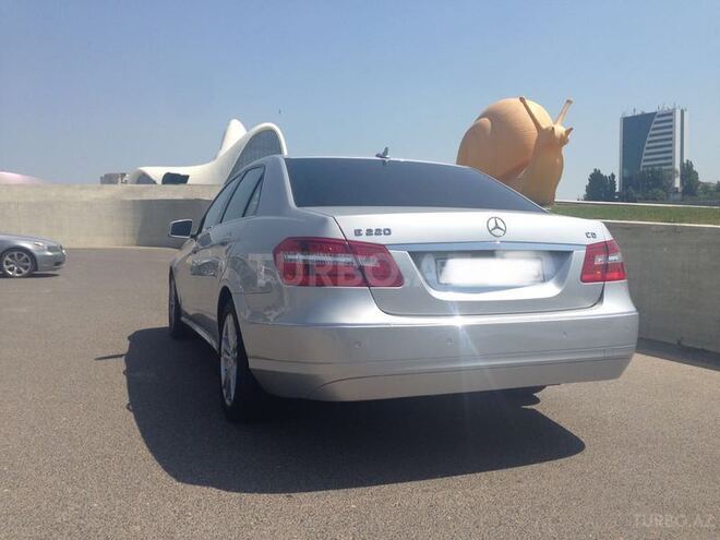 Mercedes E 220 2009, 230,000 km - 2.2 л - Bakı