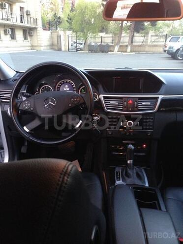 Mercedes E 220 2009, 230,000 km - 2.2 л - Bakı