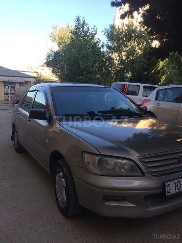 Mitsubishi Lancer 2002, 251,000 km - 1.3 l - Bakı
