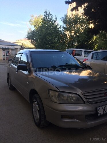 Mitsubishi Lancer 2002, 251,000 km - 1.3 l - Bakı