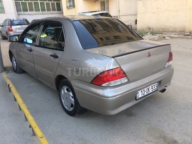 Mitsubishi Lancer 2002, 251,000 km - 1.3 l - Bakı