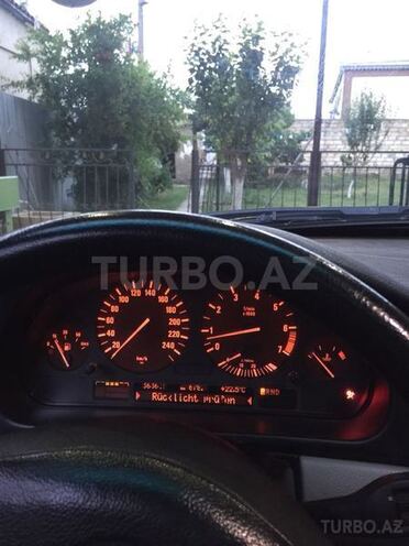 BMW 523 1999, 321,453 km - 2.5 l - Bakı