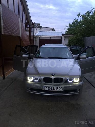 BMW 523 1999, 321,453 km - 2.5 l - Bakı