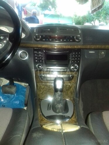 Mercedes E 240 2002, 230,000 km - 2.6 l - Gəncə