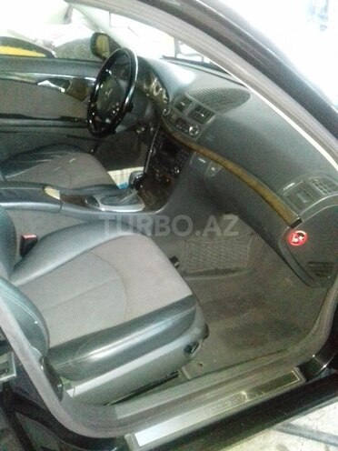 Mercedes E 240 2002, 230,000 km - 2.6 l - Gəncə