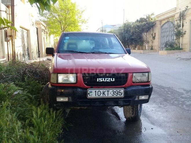 Isuzu  1993, 250,000 km - 2.6 l - Bakı