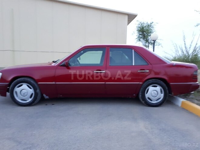 Mercedes E 280 1992, 27,755 km - 2.8 l - Gəncə