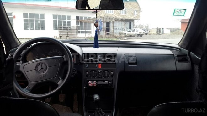 Mercedes C 200 1994, 425,128 km - 2.0 л - Xaçmaz