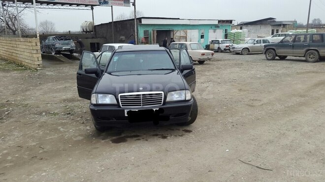 Mercedes C 200 1994, 425,128 km - 2.0 л - Xaçmaz
