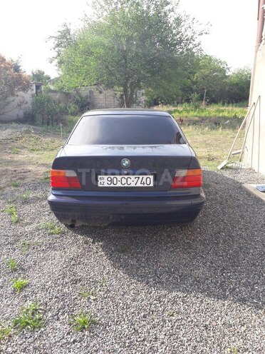 BMW 318 1991, 222,000 km - 1.8 л - Beyləqan