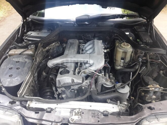 Mercedes E 300 1993, 353,685 km - 3.0 л - Bakı