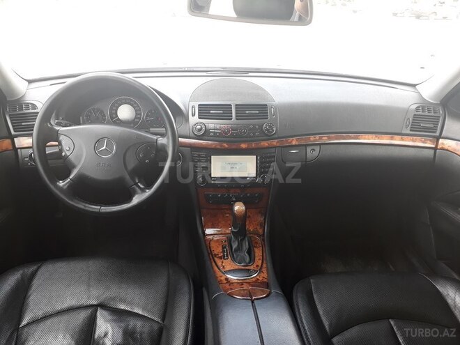 Mercedes E 240 2004, 235,280 km - 2.4 l - Gəncə