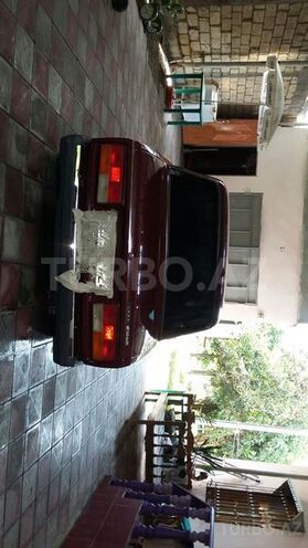 LADA (VAZ) 2107 2004, 27,880 km - 1.6 л - Yevlax