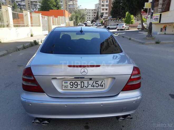 Mercedes E 240 2002, 272,000 km - 2.4 l - Bakı