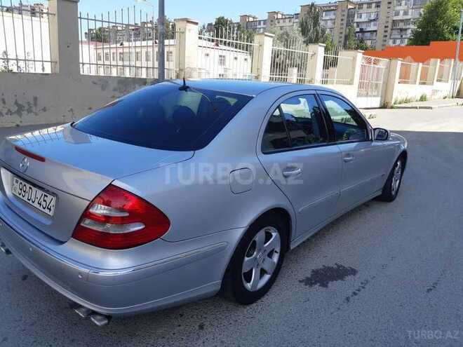 Mercedes E 240 2002, 272,000 km - 2.4 l - Bakı