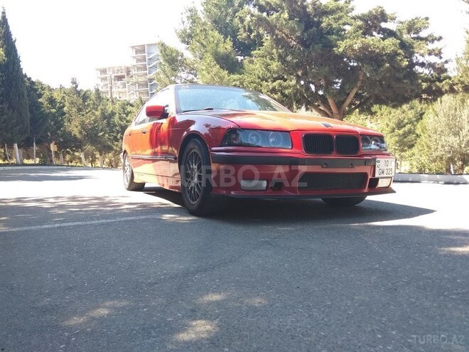 BMW 325 1993, 240,000 km - 2.5 l - Bakı