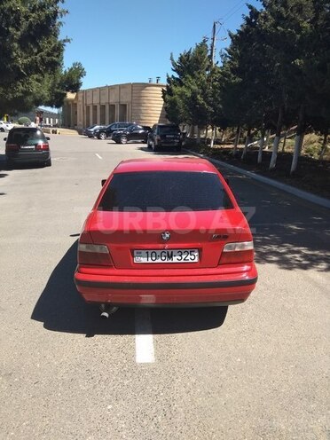 BMW 325 1993, 240,000 km - 2.5 l - Bakı