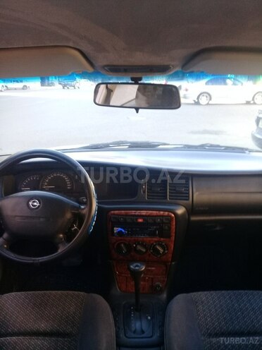 Opel Vectra 1996, 270,000 km - 2.0 l - Bakı
