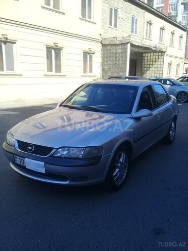Opel Vectra 1996, 270,000 km - 2.0 l - Bakı