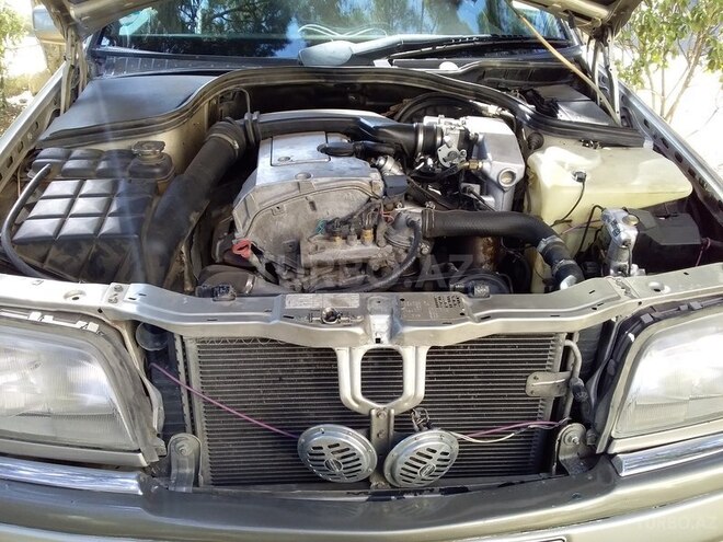 Mercedes C 200 1995, 367,680 km - 2.0 л - Bakı