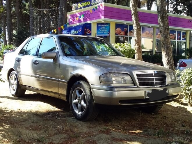 Mercedes C 200 1995, 367,680 km - 2.0 л - Bakı