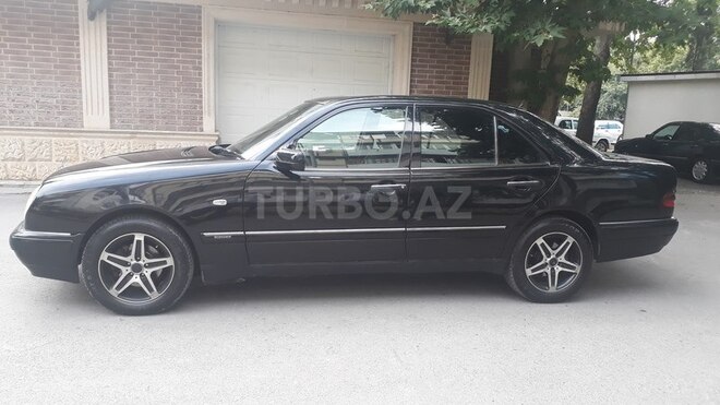 Mercedes E 290 1998, 372,536 km - 2.9 л - Mingəçevir