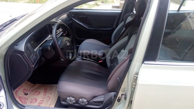 Hyundai Elantra 2005, 159,000 km - 2.0 l - Bakı