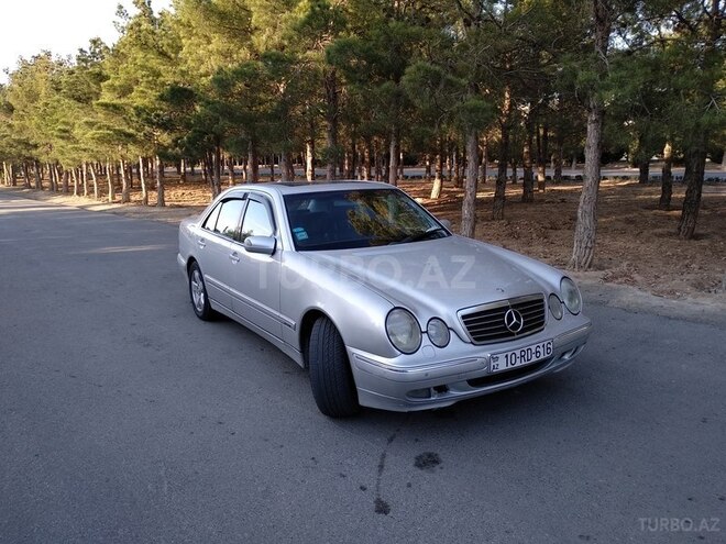 Mercedes E 320 2000, 334,000 km - 3.2 l - Bakı
