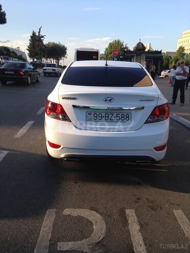 Hyundai Accent 2012, 206,000 km - 1.6 l - Bakı