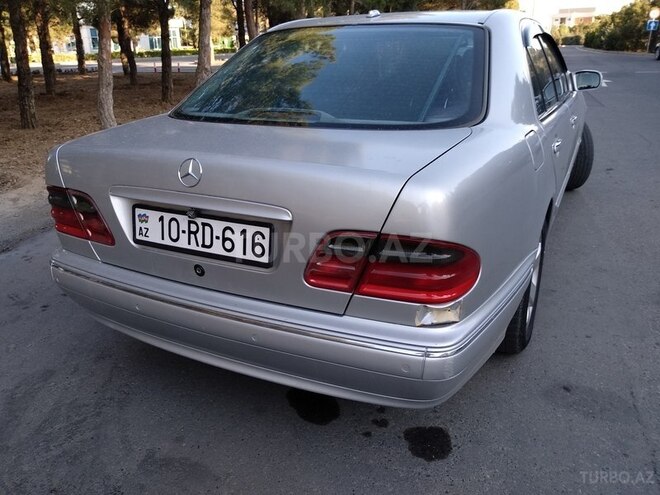 Mercedes E 320 2000, 334,000 km - 3.2 l - Bakı
