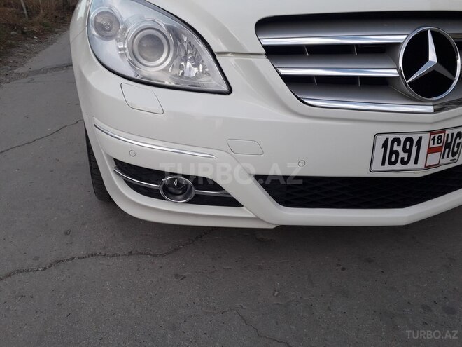 Mercedes B 170 2009, 107,200 km - 1.7 l - Bakı